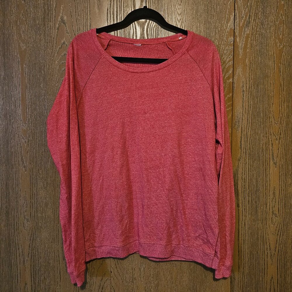 Heathered red long sleeve shirt